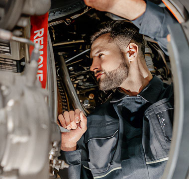 aerospace mechanic spray repair